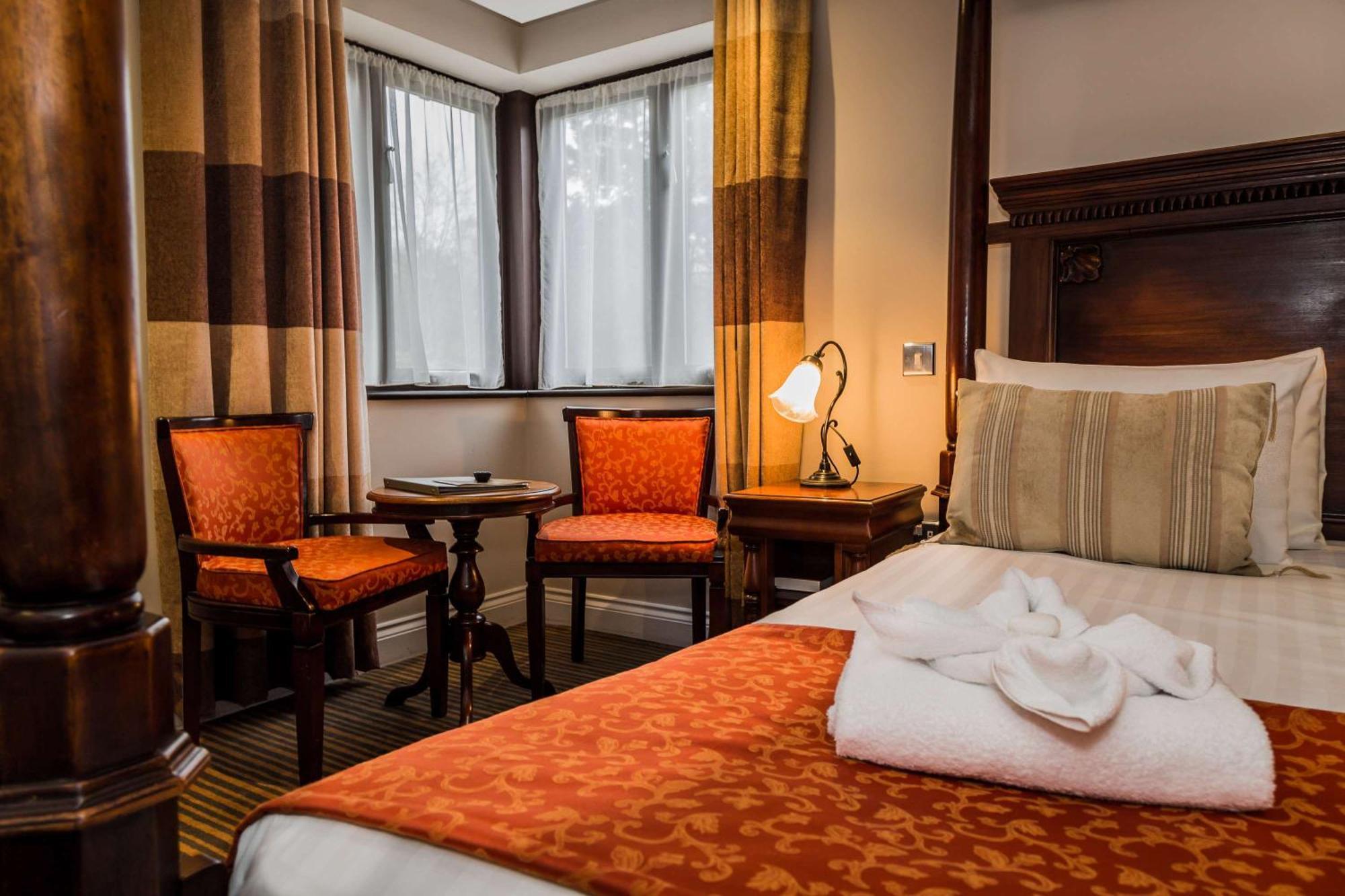The Casa Hotel, Sure Hotel Collection By Best Western Yateley Exterior photo